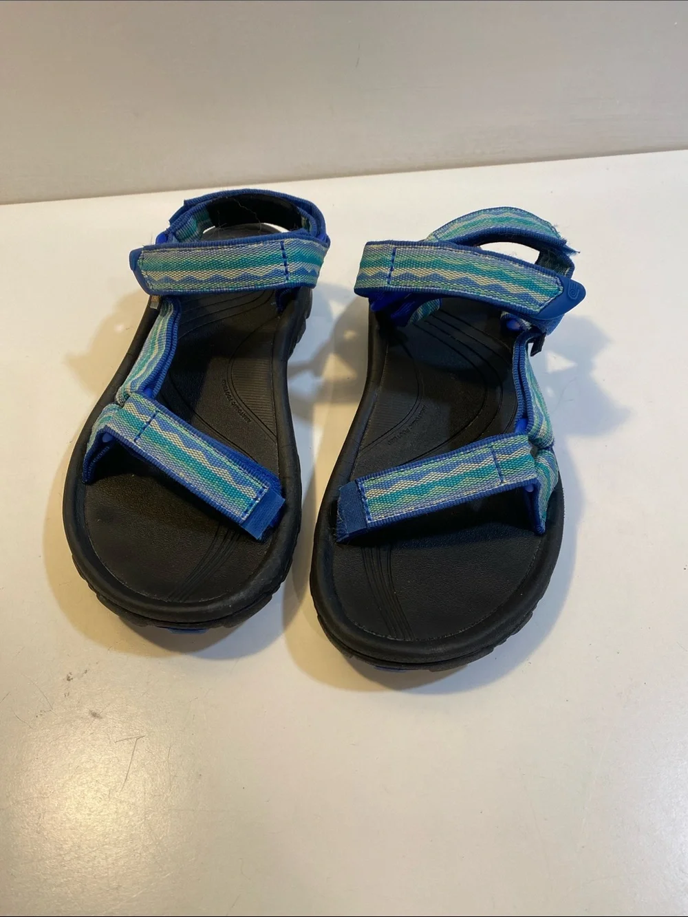 Teva Kids Blue and Teal Patterned Strap Sandals Sz 6 W7